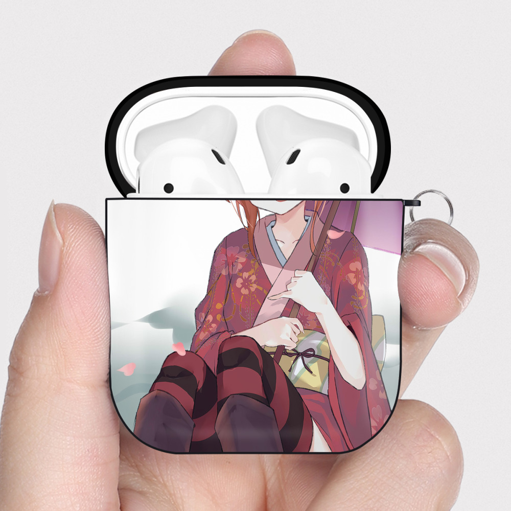 （画像用） ぎんたま 坂田銀時（さかたぎんとき） 神楽 志村新八（しむら しんぱち） GINTAMA Sakata Gintoki Kagura Shimura Shinpachi AirPods 第2世代保護ケース ハードシェル ブラック 耐衝撃・防指紋・カラビナ付き