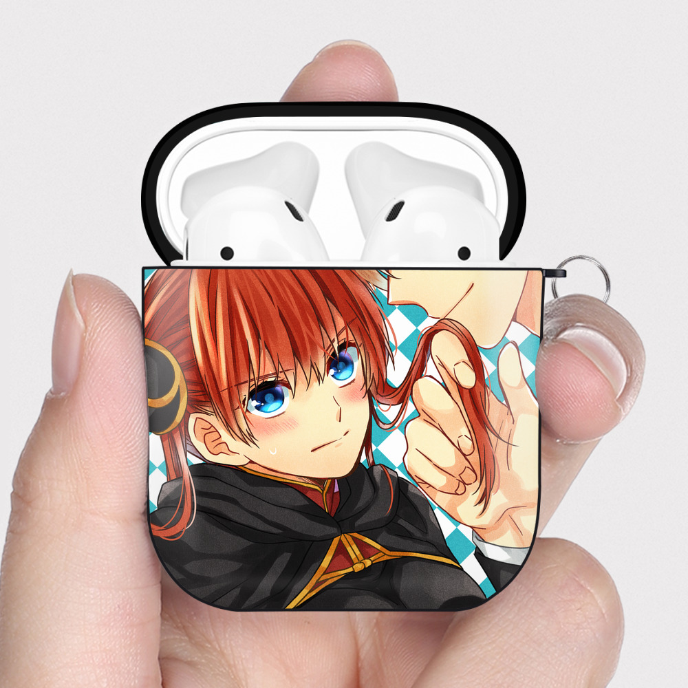 （画像用） ぎんたま 坂田銀時（さかたぎんとき） 神楽 志村新八（しむら しんぱち） GINTAMA Sakata Gintoki Kagura Shimura Shinpachi AirPods 第2世代保護ケース ハードシェル ブラック 耐衝撃・防指紋・カラビナ付き