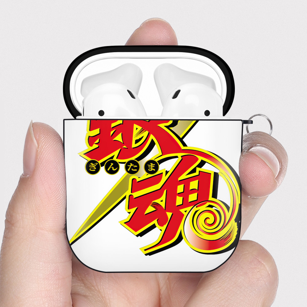 （画像用） ぎんたま 坂田銀時（さかたぎんとき） 神楽 志村新八（しむら しんぱち） GINTAMA Sakata Gintoki Kagura Shimura Shinpachi AirPods 第2世代保護ケース ハードシェル ブラック 耐衝撃・防指紋・カラビナ付き