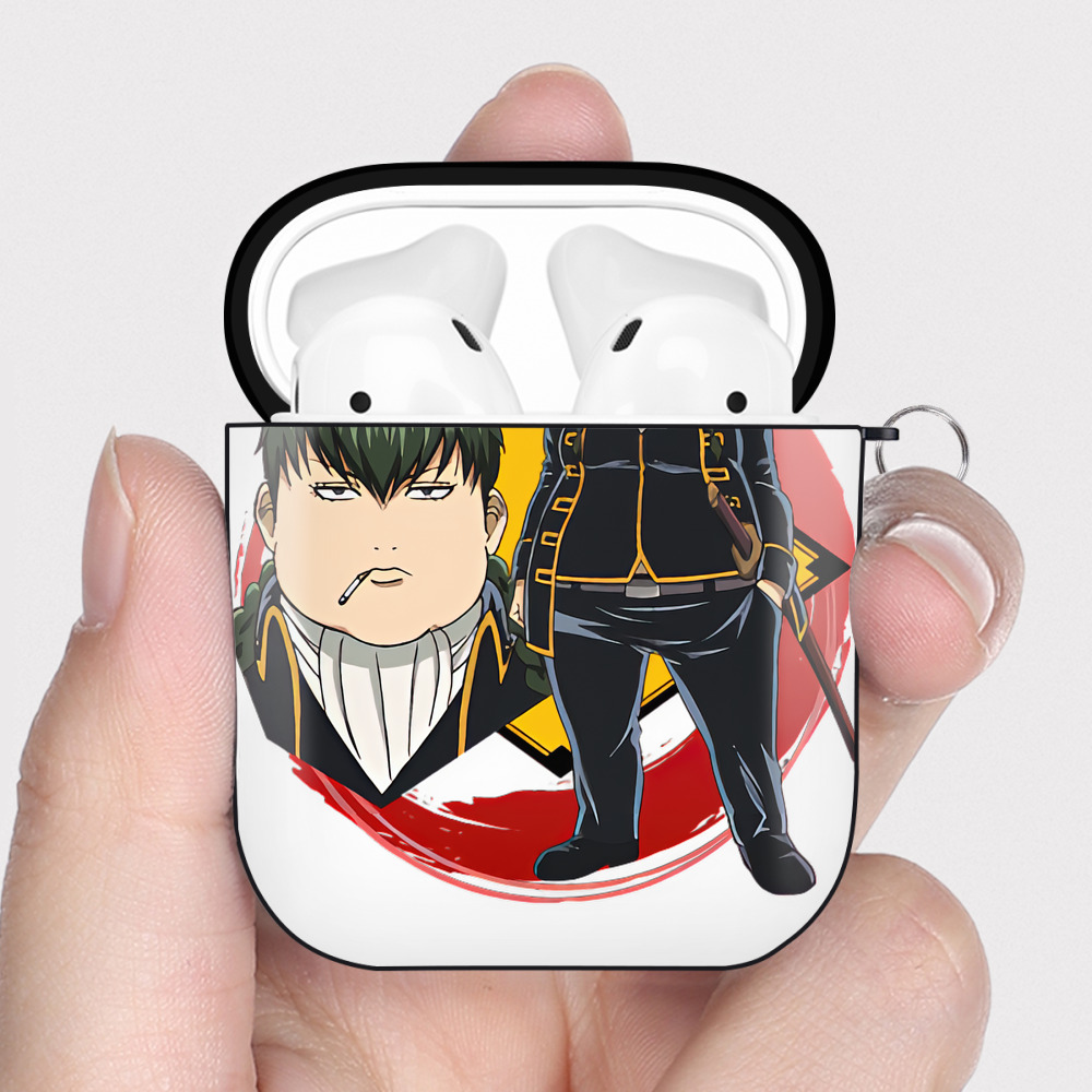 （画像用） ぎんたま 坂田銀時（さかたぎんとき） 神楽 志村新八（しむら しんぱち） GINTAMA Sakata Gintoki Kagura Shimura Shinpachi AirPods 第2世代保護ケース ハードシェル ブラック 耐衝撃・防指紋・カラビナ付き