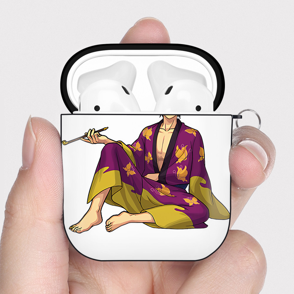 （画像用） ぎんたま 坂田銀時（さかたぎんとき） 神楽 志村新八（しむら しんぱち） GINTAMA Sakata Gintoki Kagura Shimura Shinpachi AirPods 第2世代保護ケース ハードシェル ブラック 耐衝撃・防指紋・カラビナ付き