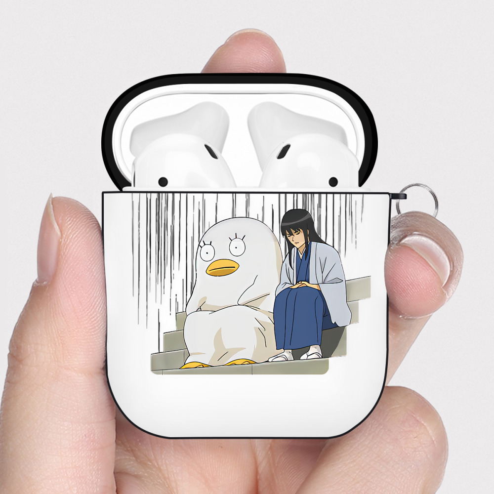 （画像用） ぎんたま 坂田銀時（さかたぎんとき） 神楽 志村新八（しむら しんぱち） GINTAMA Sakata Gintoki Kagura Shimura Shinpachi AirPods 第2世代保護ケース ハードシェル ブラック 耐衝撃・防指紋・カラビナ付き