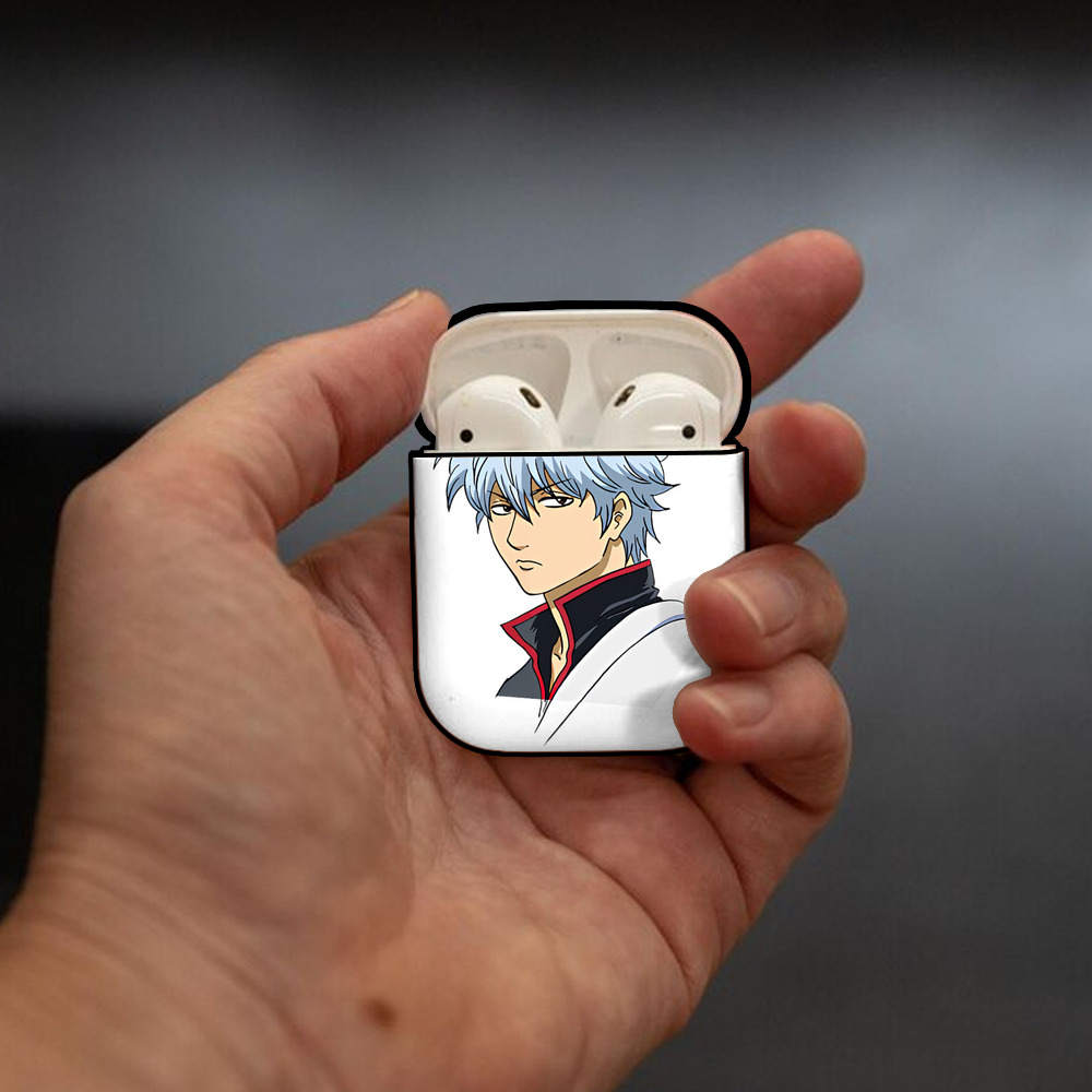 ぎんたま 坂田銀時（さかたぎんとき） 神楽 志村新八（しむら しんぱち） GINTAMA Sakata Gintoki Kagura Shimura Shinpachi AirPods 第2世代保護ケース ハードシェル ブラック 耐衝撃・防指紋・カラビナ付き