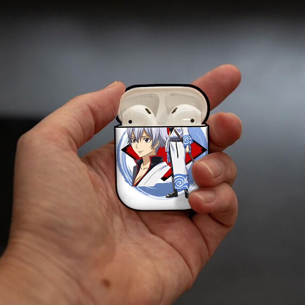 ぎんたま 坂田銀時（さかたぎんとき） 神楽 志村新八（しむら しんぱち） GINTAMA Sakata Gintoki Kagura Shimura Shinpachi AirPods 第2世代保護ケース ハードシェル ブラック 耐衝撃・防指紋・カラビナ付き