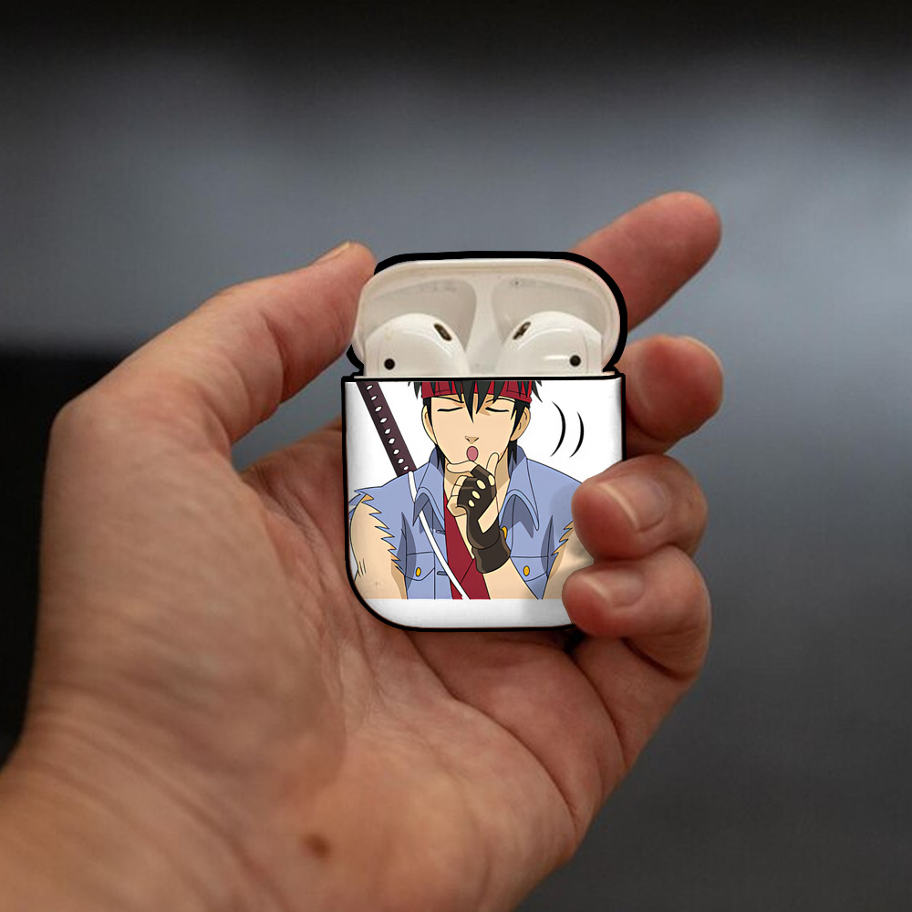 ぎんたま 坂田銀時（さかたぎんとき） 神楽 志村新八（しむら しんぱち） GINTAMA Sakata Gintoki Kagura Shimura Shinpachi AirPods 第2世代保護ケース ハードシェル ブラック 耐衝撃・防指紋・カラビナ付き
